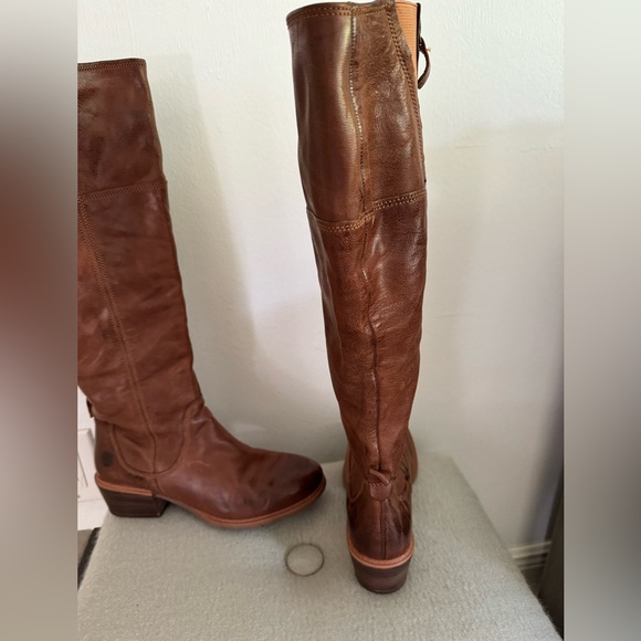 Timberland New women’s boot size 9.5 - Picture 2 of 5